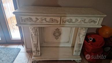 Console con specchio