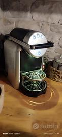 Macchina caffè Nespresso zenius