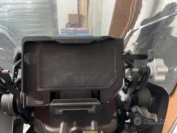 Bmw connected cradle