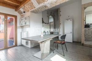 Quadrilocale semi-indipendente con terrazzo