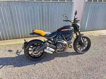 Ducati scrambler full throttle