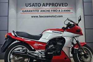 Kawasaki GPz 900 R
