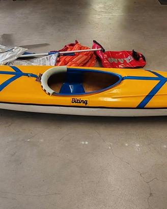 Kayak in vetroresina