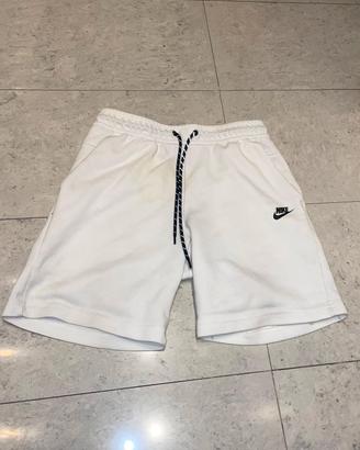 pantaloncini Nike 