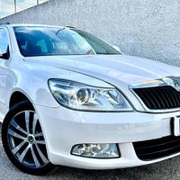 Skoda Octavia 1.6 TDI CR F.AP. Wagon Elegance