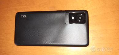 TCL 501 smartphone