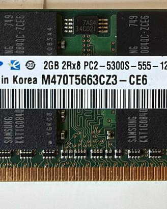 RAM Samsung 2GB DDR2 667MHz PC2-5300S per notebook