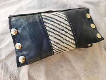 Portatabacco glam borchie dorate