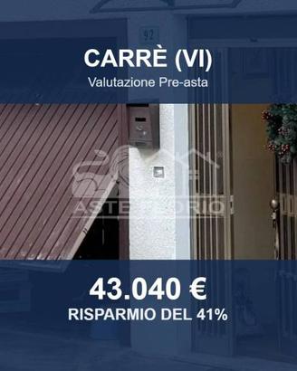 Immobile in asta di 158 m² con box auto a Carrè