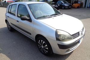 RENAULT Clio 1.2 16V cat 5 porte Confort