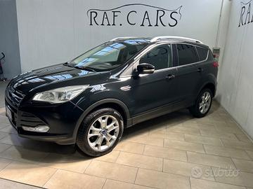 Ford Kuga 2.0 TDCI 150 CV S&S 4WD Powershift Titan
