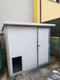Box per cane da esterno e cancellata (inclusa)