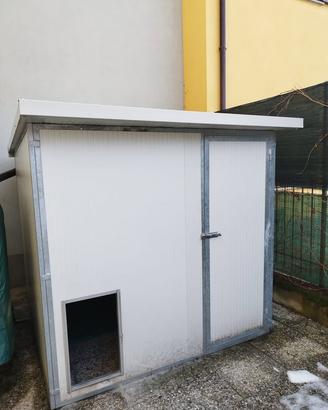 Box per cane da esterno e cancellata (inclusa)