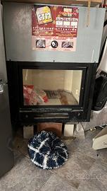 Termocamino riscalda anche acqua