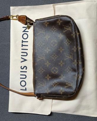 Louis Vuitton Pochette Accessoires NM Monogram