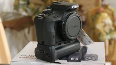 Canon EOS 100D corpo + battery grip