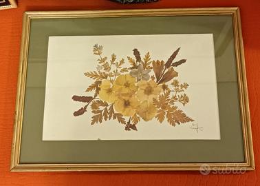 Quadro con fiori secchi