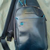 BORSA MONOSPALLA PIQUADRO