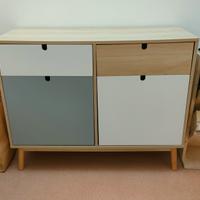 Mobiletto ingresso / credenza
