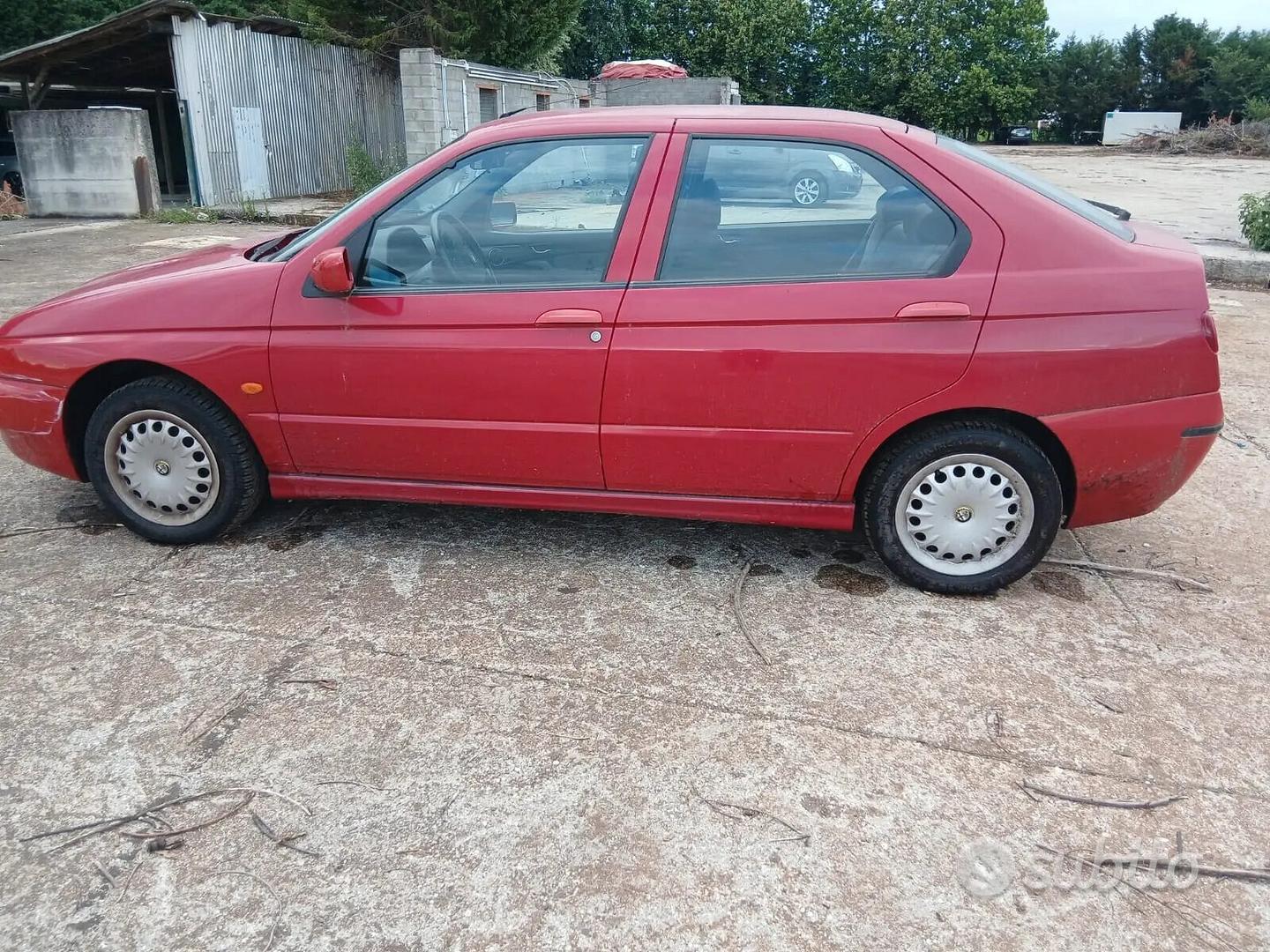 Alfa Romeo 146 1997 photo 5