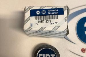51716379 Coprimozzo Fiat Originale