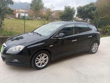 Lancia Delta 1.6 mj 120 cv