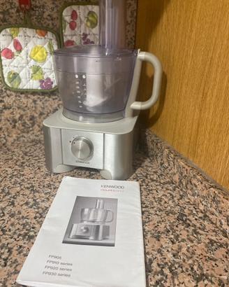 Robot Kenwood