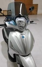 Beverly 300 abs. ( valuto Moto 