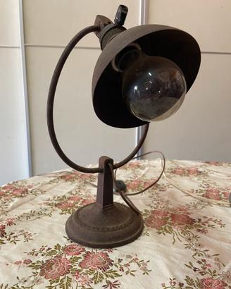 Lampada da tavolo industriale, prima metà ‘900