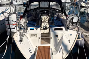 Bavaria 36 Holiday pronta a navigare