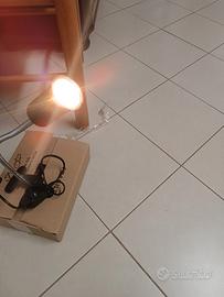 Lampada riscaldata adatta per semenzaio o altro