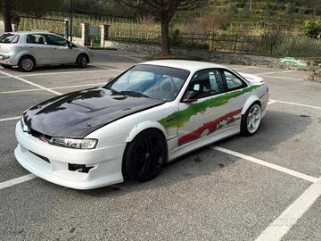 Pezzi in vetroresina Nissan s14 A 