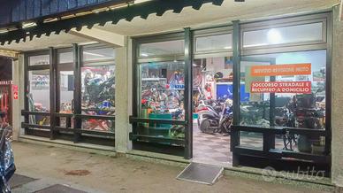 NEGOZIO A PESCHIERA BORROMEO