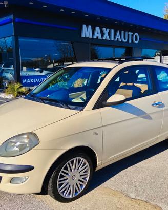 Lancia Ypsilon 1.3 Multijet 16V Platino