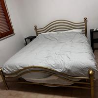 Letto in ottone
