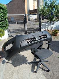 paraurti anteriore Ford transit