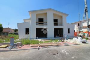 PORZIONE DI BIFAMILIARE A RIO SALICETO