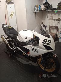Suzuki GSX R 600 - 2004