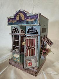  Negozio Magico in Miniatura con Luci LED – Dioram