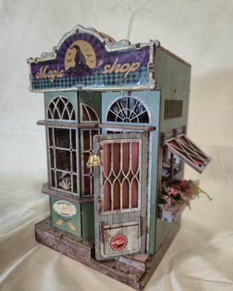  Negozio Magico in Miniatura con Luci LED – Dioram