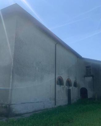 Rustico / Casale di 322 m² con box auto doppio a S