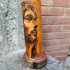 Scultura in legno di Gesù 