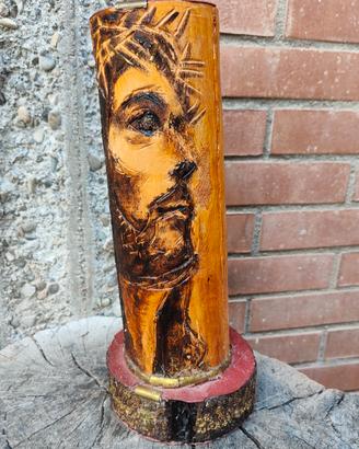 Scultura in legno di Gesù 