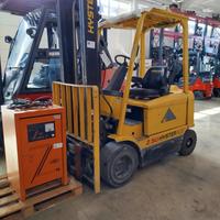 Carrello elevatore elettrico 2500kg marca Hyster