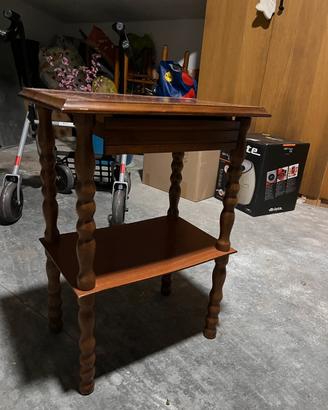 Comodino mobiletto con cassetto