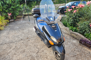 Yamaha skyliner 125