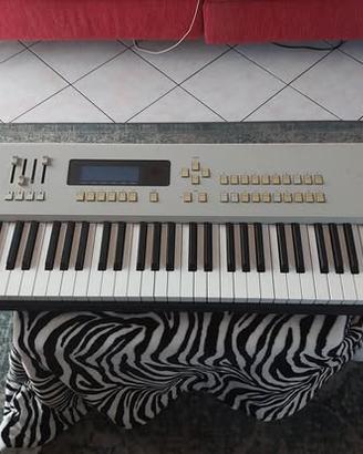 Akai MX1000