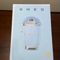 Spremiagrumi Smeg