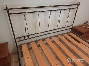 Struttura letto con rete ortopedica