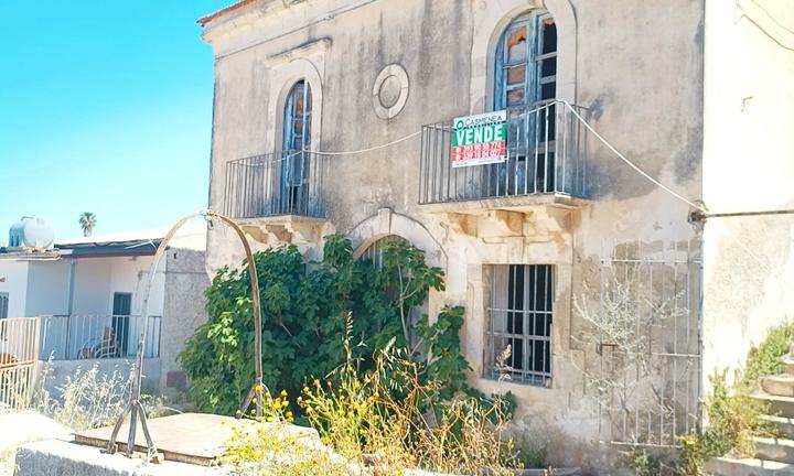 Complesso rurale in C.da Boscorotondo - Rif. 325